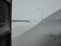 Sne ved indgang i indkvatering(snestorm 24-4-02) 2.jpg